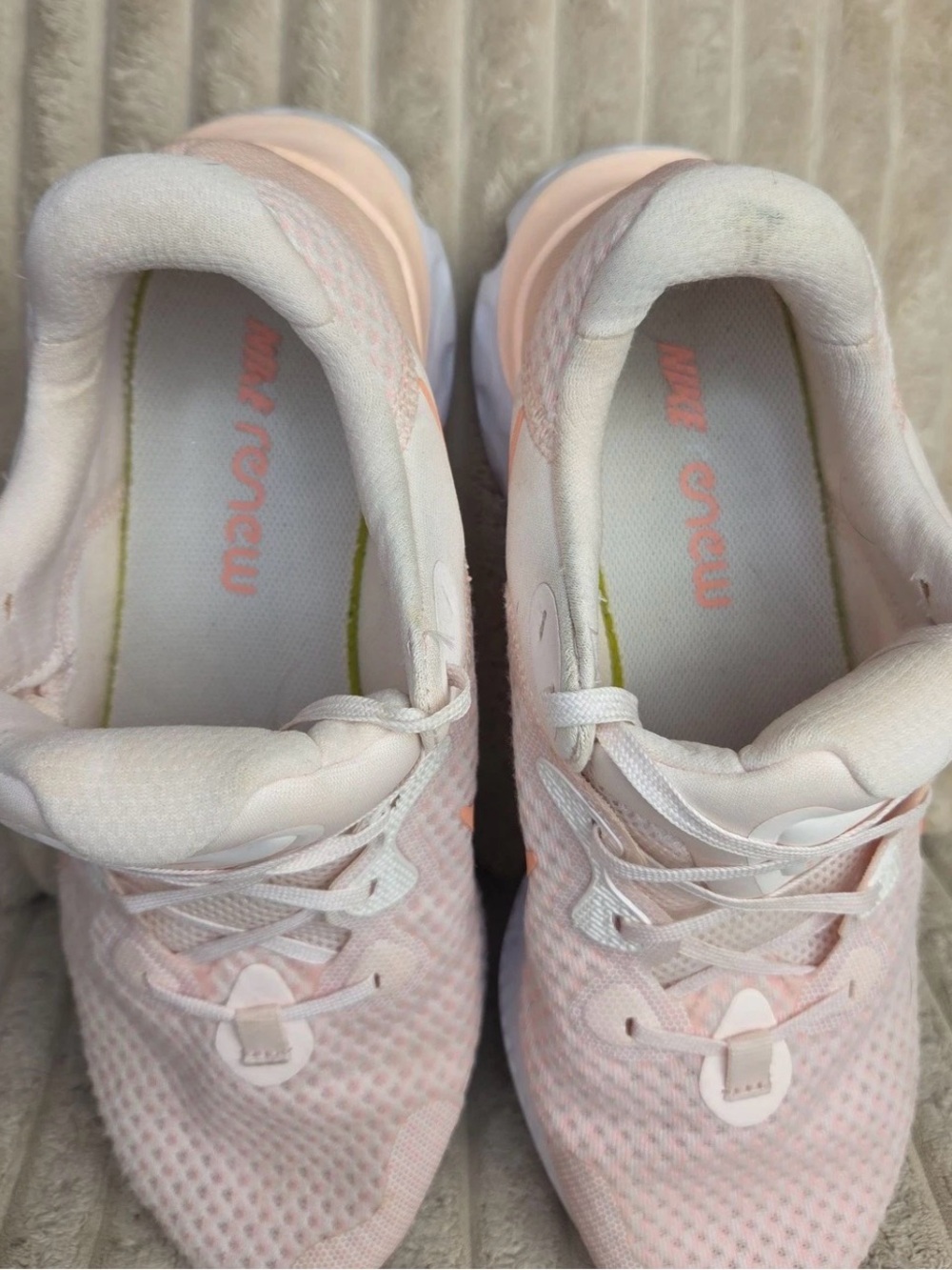 Nike Renew Run Women's Running Shoes Mesh Pink Orange Athletic Sneakers Size 11 - Picture 8 of 9